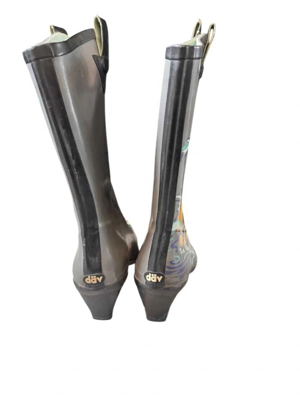 Dav women’s rain